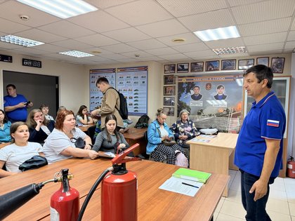 Общественным советникам рассказали о пожарной безопасности в многоквартирном доме